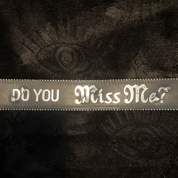 NWT Miss Me Silver Snakeskin Print Belt - Picture 7 of 11